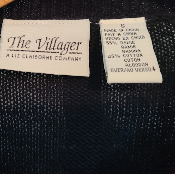 The Villager A Liz Claiborne Company Woman's Long Sleeve Button Up Sweater,Small - Picture 4 of 8